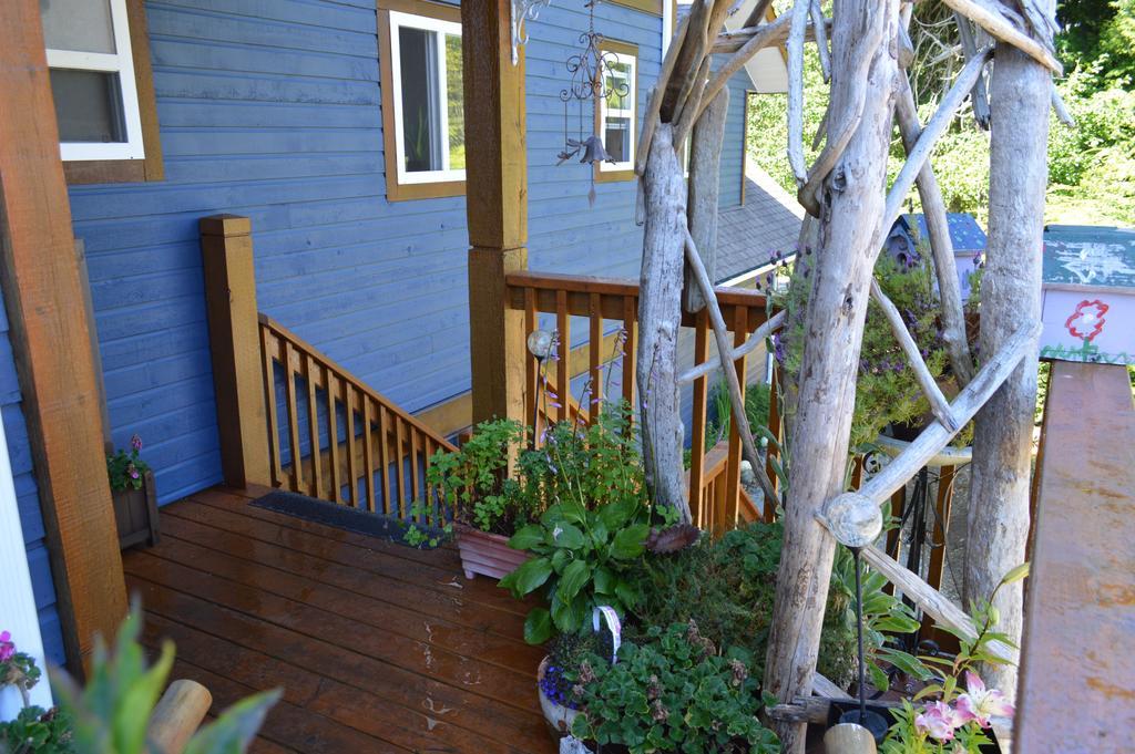 Easy On The Edge Villa Уклуелет Екстериор снимка
